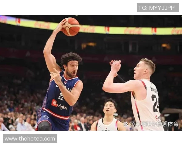 塞尔维亚队与美国队激战正酣谁能在这场较量中笑到最后