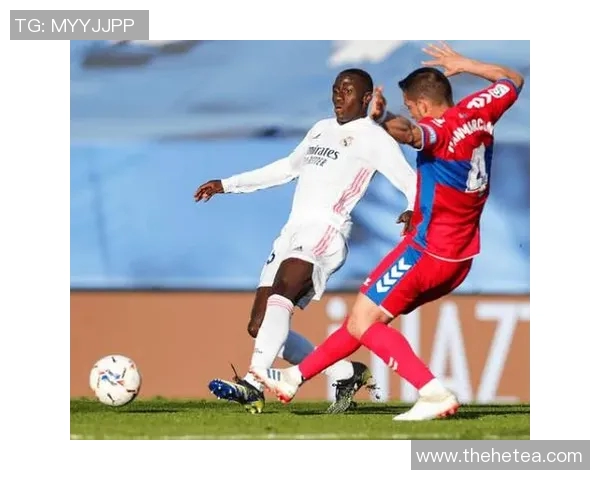 埃尔切与赫塔菲激战正酣比分揭晓引发球迷热议 埃尔切与赫塔菲激战正酣比分揭晓引发球迷热议