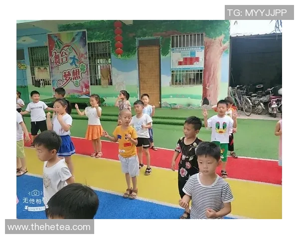 德国与韩国足球重播精彩回顾赛况分析与精彩瞬间分享 德国与韩国足球重播精彩回顾赛况分析与精彩瞬间分享