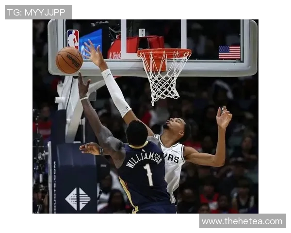 文班亚马场均20分10篮板3盖帽表现抢眼新秀奖争夺战已然领先