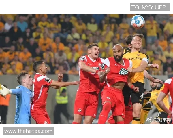 汉堡与纽伦堡激战德国杯争夺晋级资格的关键对决 汉堡与纽伦堡激战德国杯争夺晋级资格的关键对决