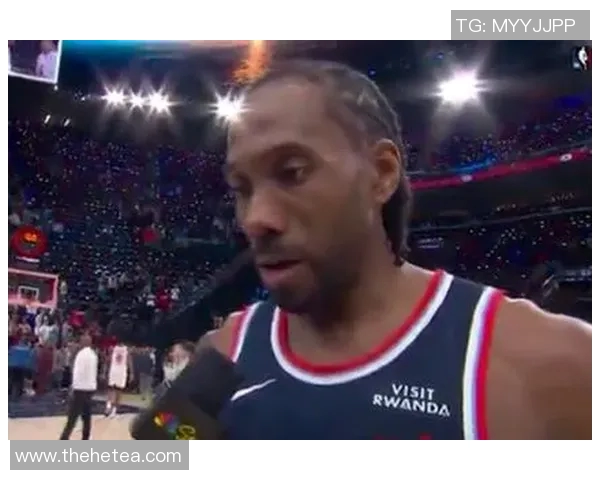 科怀伦纳德的篮球之路：从天赋少年到NBA超级巨星的蜕变与荣耀